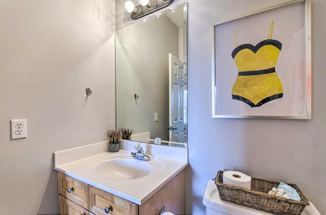 Beautiful Townhome Steps From Miramar Beach! Destin Exterior photo